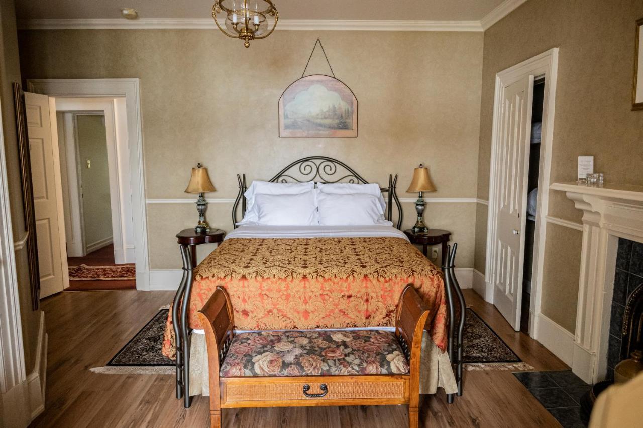 Belle View Manor Inn 格雷斯港 外观 照片