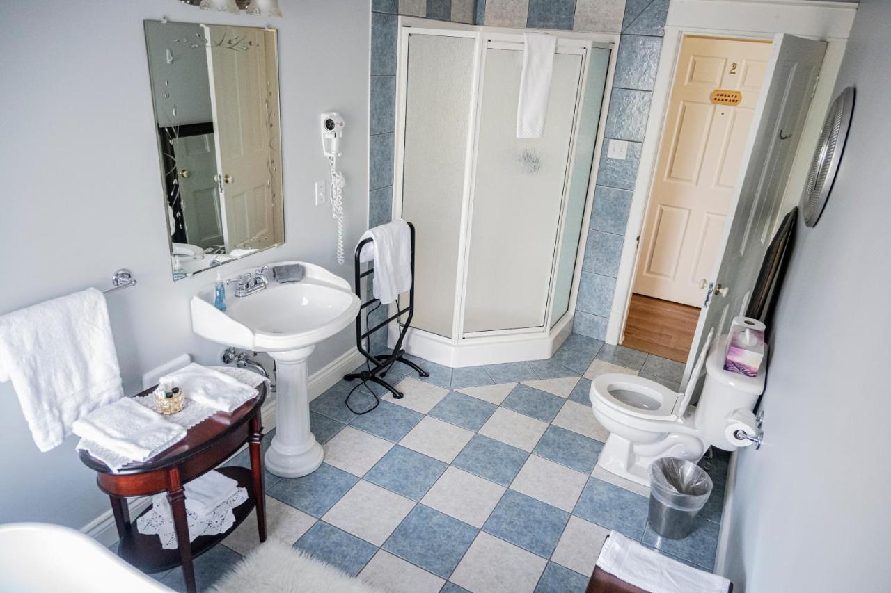 Belle View Manor Inn 格雷斯港 外观 照片